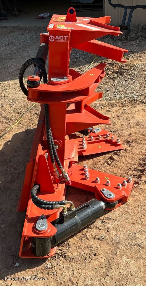 image for item EJ0276 2023 TopCat ECSSRB skid steer tree shear