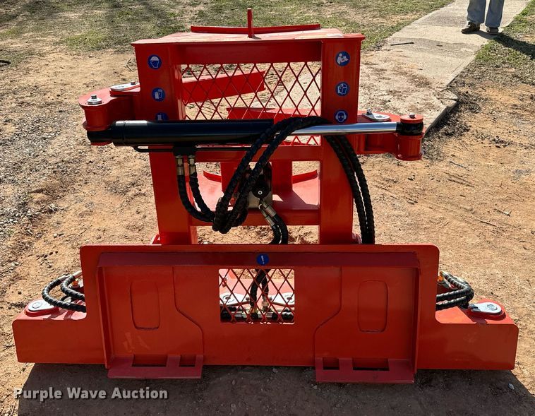 image for item EJ0276 2023 TopCat ECSSRB skid steer tree shear