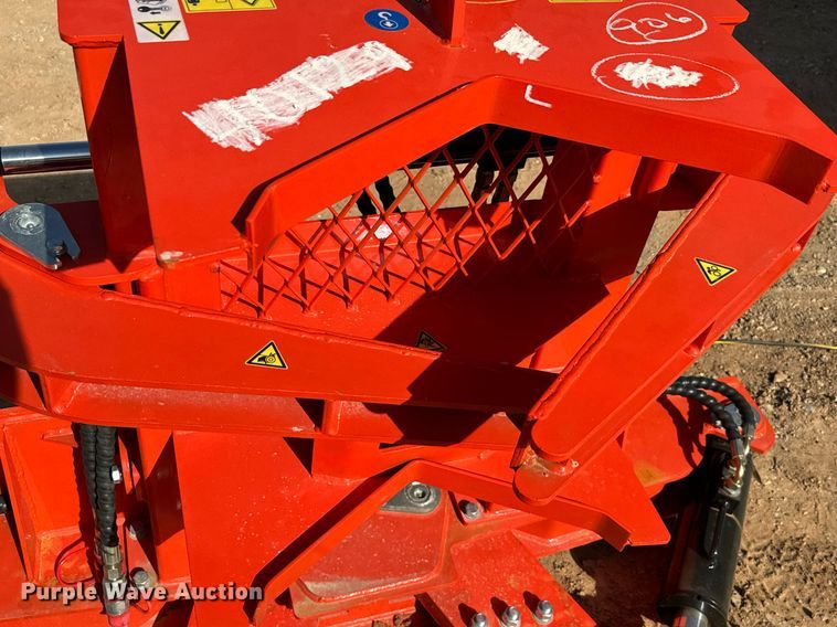 image for item EJ0276 2023 TopCat ECSSRB skid steer tree shear