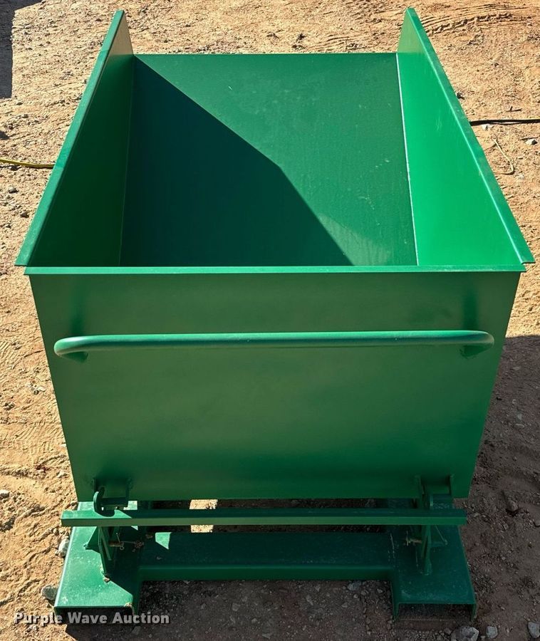 image for item EJ0278 Skid steer dump hopper