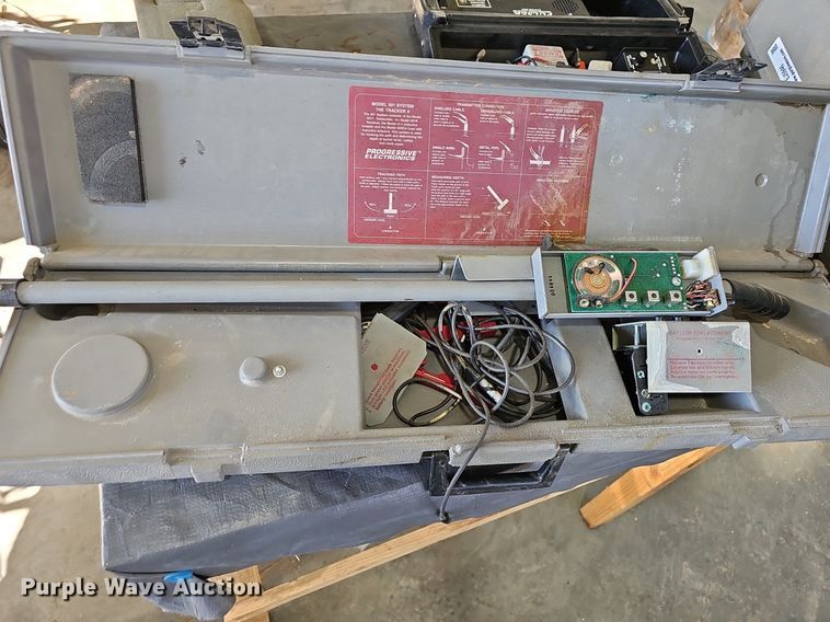 image for item EJ5946 Pulser Locating equipment  
