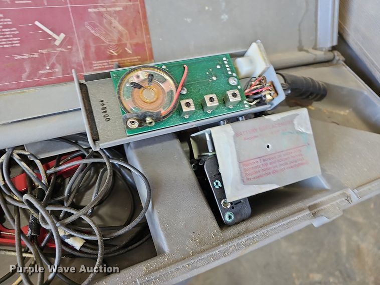image for item EJ5946 Pulser Locating equipment  
