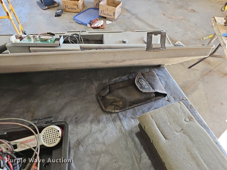 image for item EJ5946 Pulser Locating equipment  