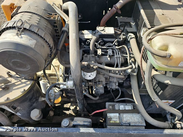 image for item EJ5958 2008 Ingersoll Rand  P90BWIR air compressor