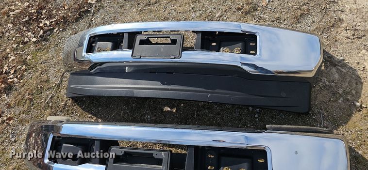 image for item EJ5960 (4) truck bumpers