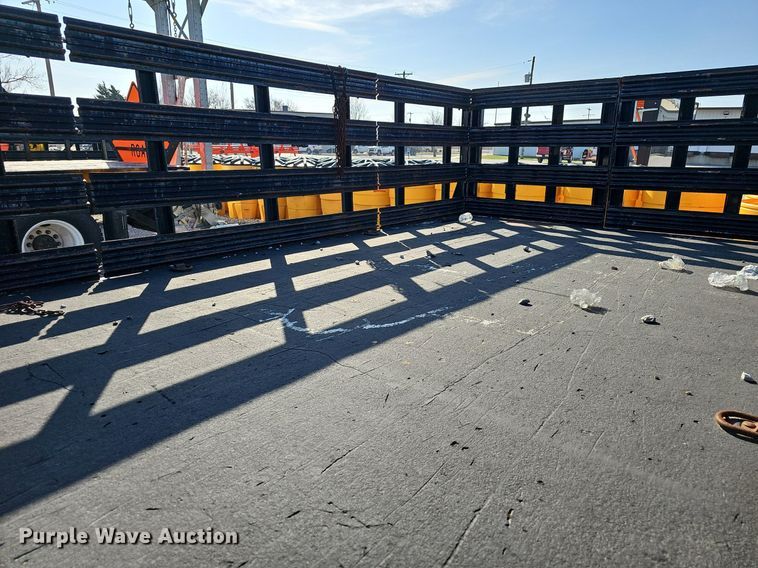 image for item EJ5982 2010 Ford  F450 Super Duty XLT flatbed truck