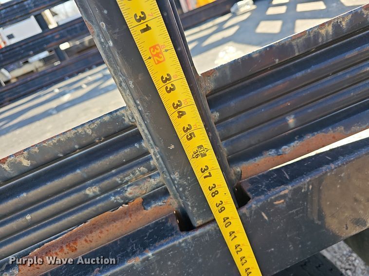 image for item EJ5982 2010 Ford  F450 Super Duty XLT flatbed truck