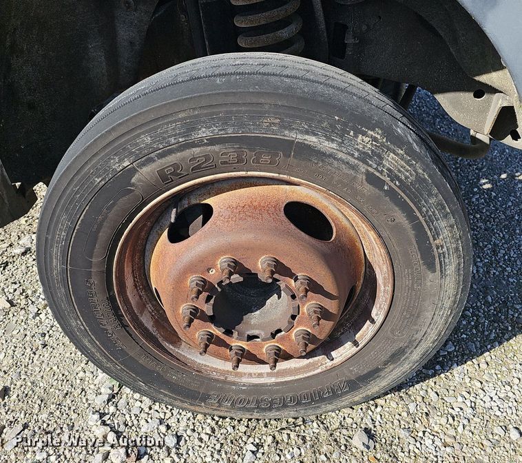 image for item EJ5982 2010 Ford  F450 Super Duty XLT flatbed truck