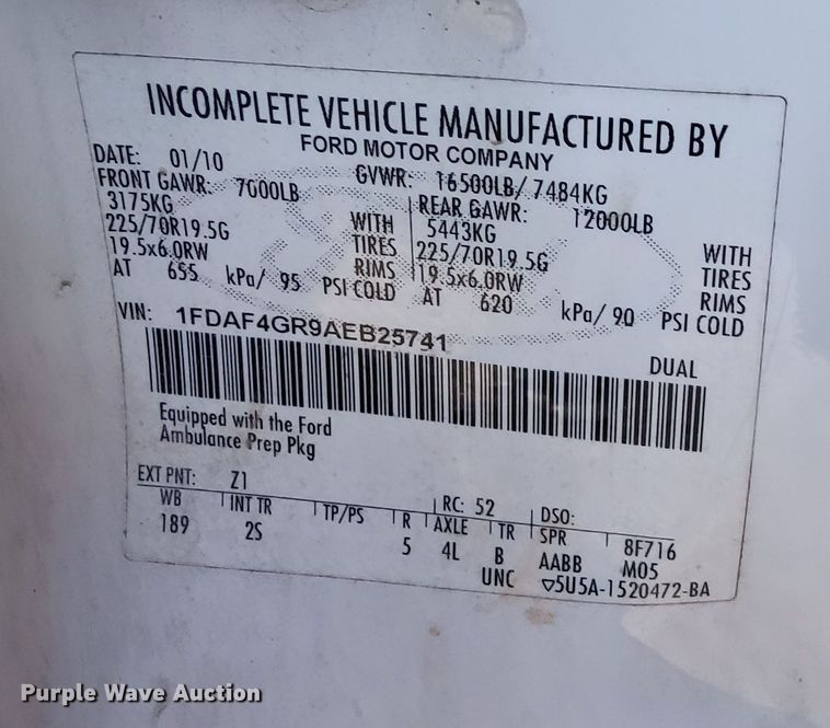 image for item EJ5982 2010 Ford  F450 Super Duty XLT flatbed truck