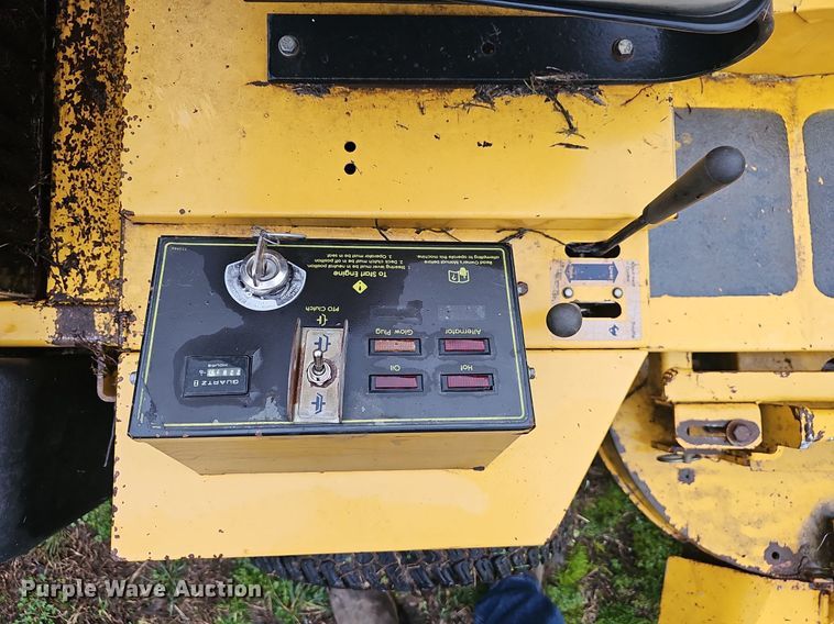 image for item EJ6113 Hustler 3200 lawn mower