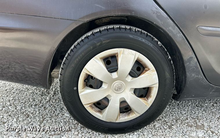 image for item EK4039 2002 Toyota  Camry LE 