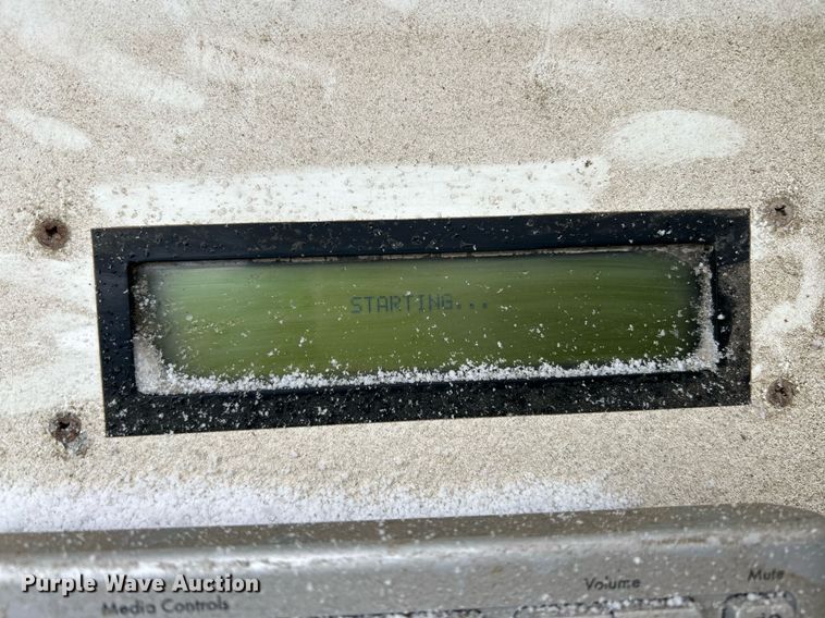 image for item EK4092 2003 Ver-Mac PCMS-1210 message board trailer