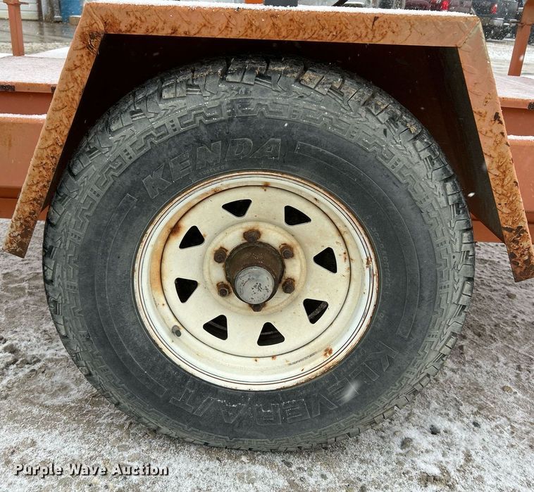 image for item EK4092 2003 Ver-Mac PCMS-1210 message board trailer