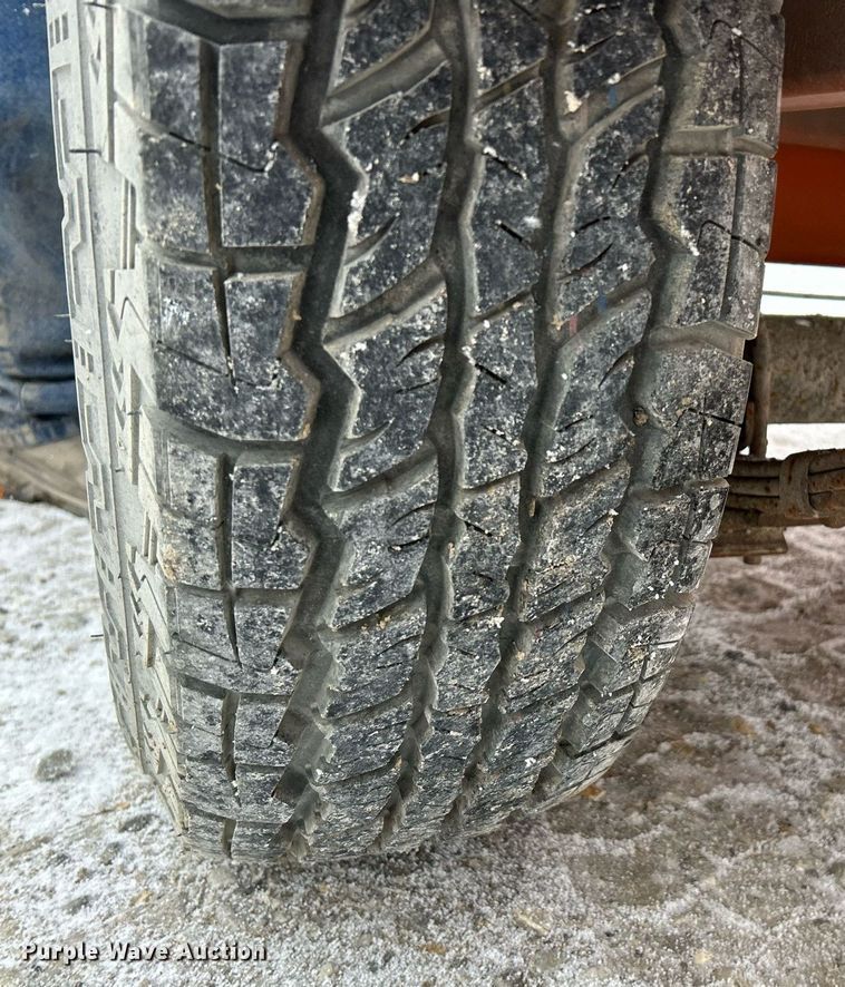 image for item EK4092 2003 Ver-Mac PCMS-1210 message board trailer