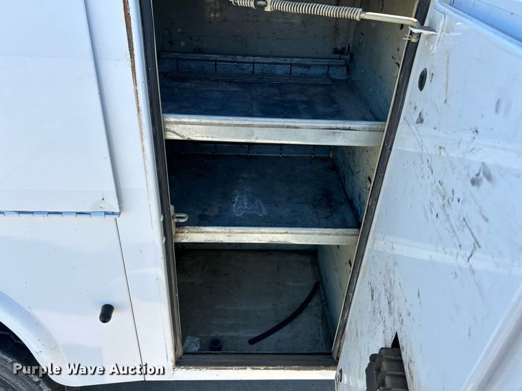 image for item EK4095 2011 Ford F550 Super Duty XL utility / service truck