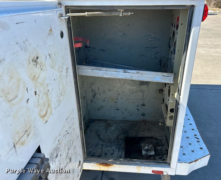 image for item EK4095 2011 Ford F550 Super Duty XL utility / service truck