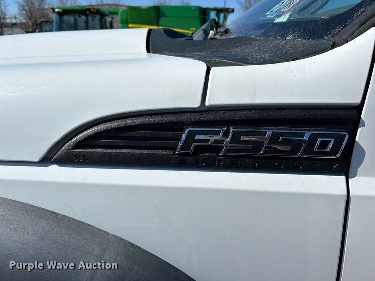 image for item EK4095 2011 Ford F550 Super Duty XL utility / service truck