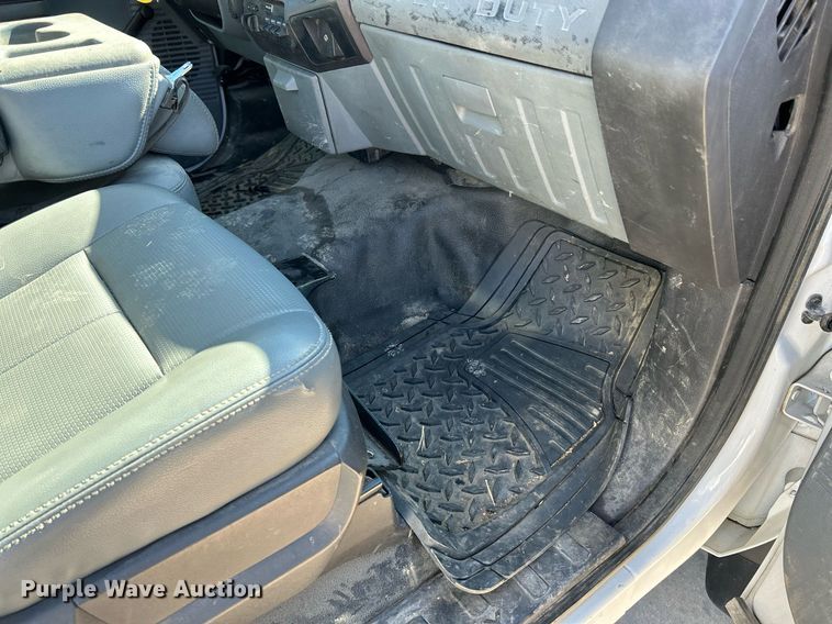 image for item EK4095 2011 Ford F550 Super Duty XL utility / service truck