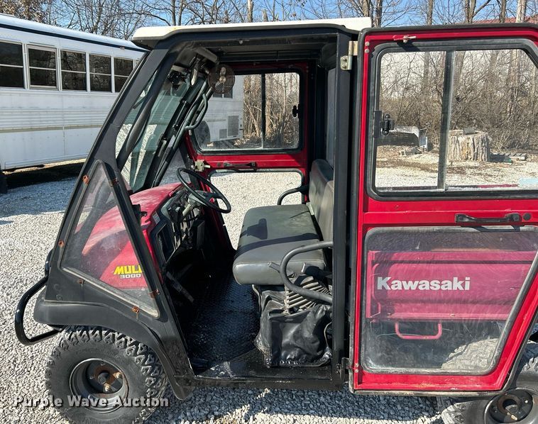 image for item EK4111 2007 Kawasaki Mule 3000 utility vehicle