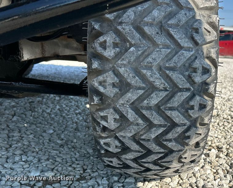 image for item EK4111 2007 Kawasaki Mule 3000 utility vehicle