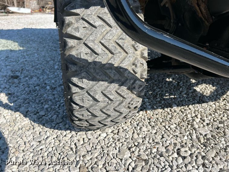 image for item EK4111 2007 Kawasaki Mule 3000 utility vehicle