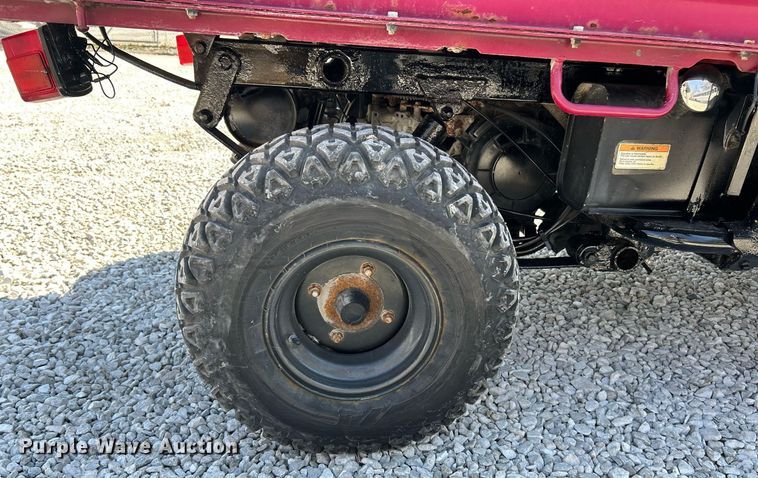 image for item EK4111 2007 Kawasaki Mule 3000 utility vehicle