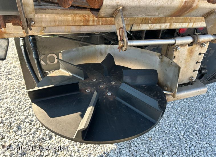 image for item EK4113 2011 Ford F450 Super Duty XL dump truck