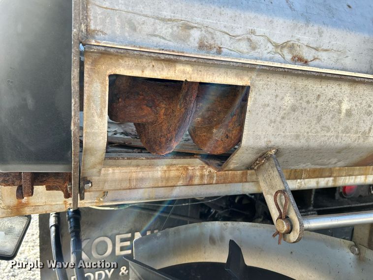 image for item EK4113 2011 Ford F450 Super Duty XL dump truck