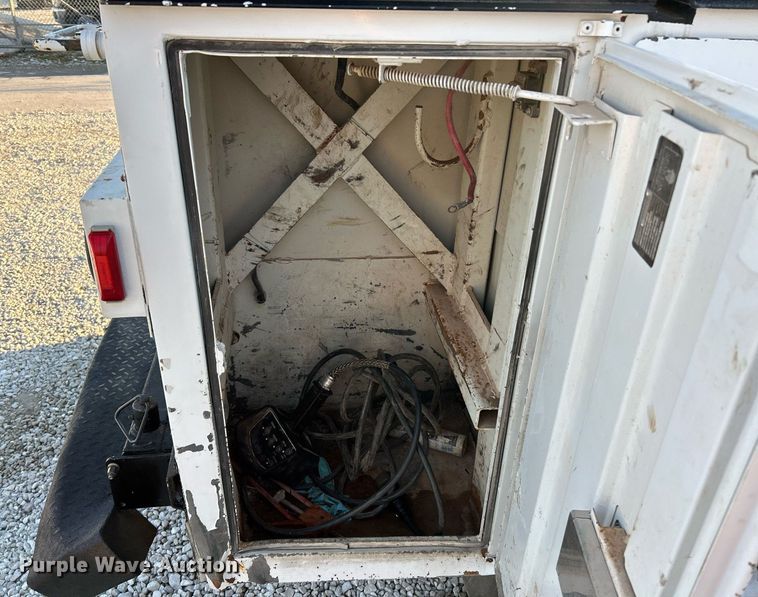 image for item EK4117 2017 Dodge  Ram 5500HD Crew Cab utility / service truck