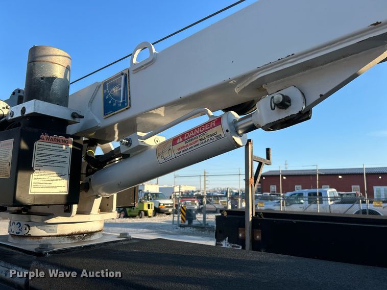 image for item EK4117 2017 Dodge  Ram 5500HD Crew Cab utility / service truck