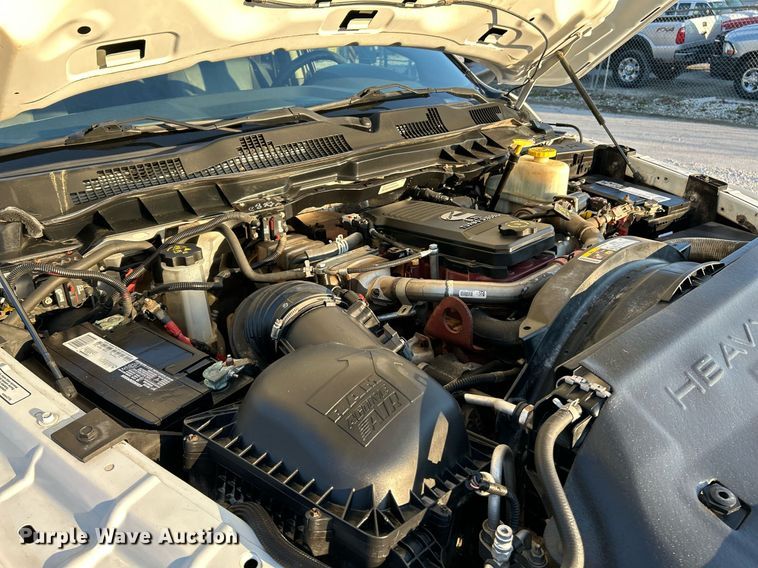 image for item EK4117 2017 Dodge  Ram 5500HD Crew Cab utility / service truck