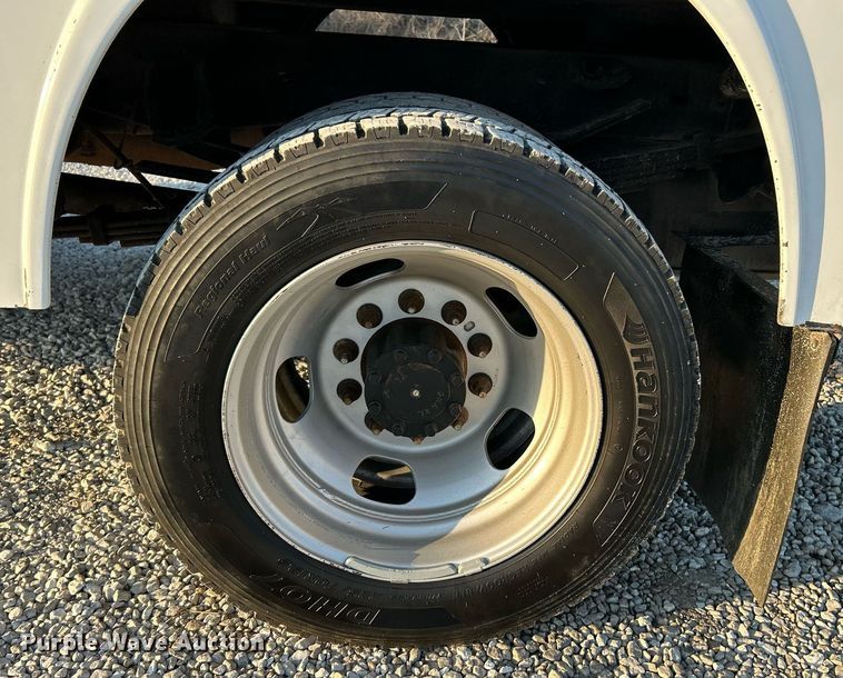 image for item EK4117 2017 Dodge  Ram 5500HD Crew Cab utility / service truck