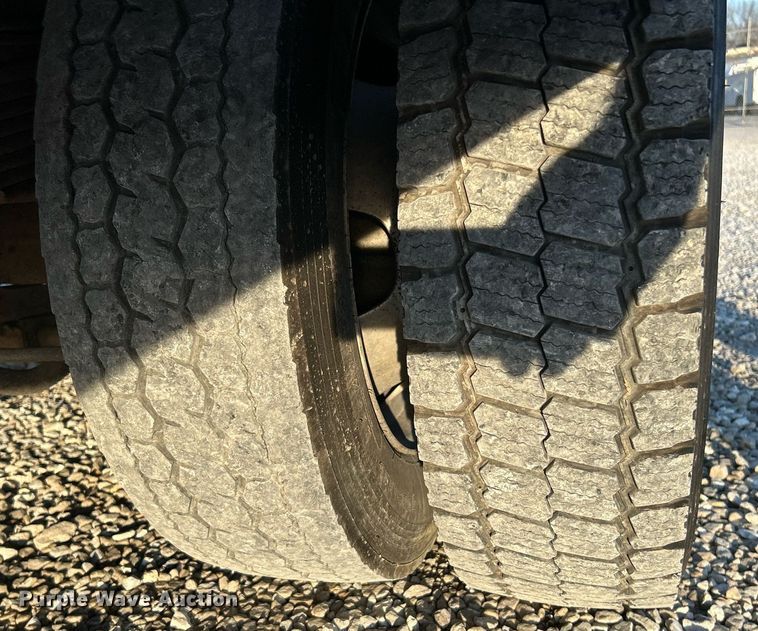 image for item EK4117 2017 Dodge  Ram 5500HD Crew Cab utility / service truck