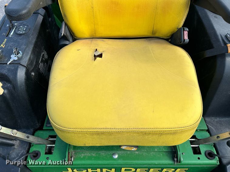 image for item EK4124 2011 John Deere 997 ZTR lawn mower