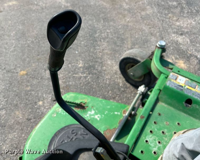 image for item EK4124 2011 John Deere 997 ZTR lawn mower
