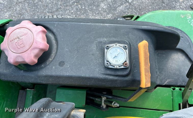 image for item EK4124 2011 John Deere 997 ZTR lawn mower