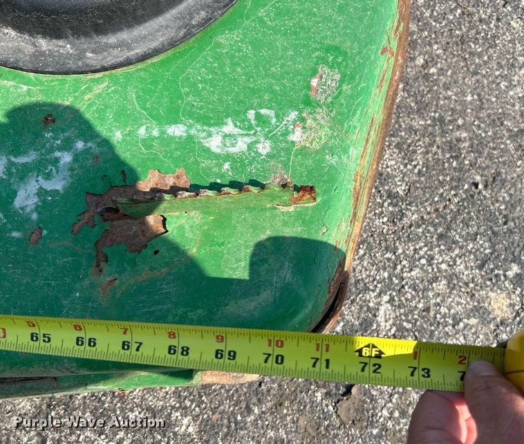 image for item EK4124 2011 John Deere 997 ZTR lawn mower