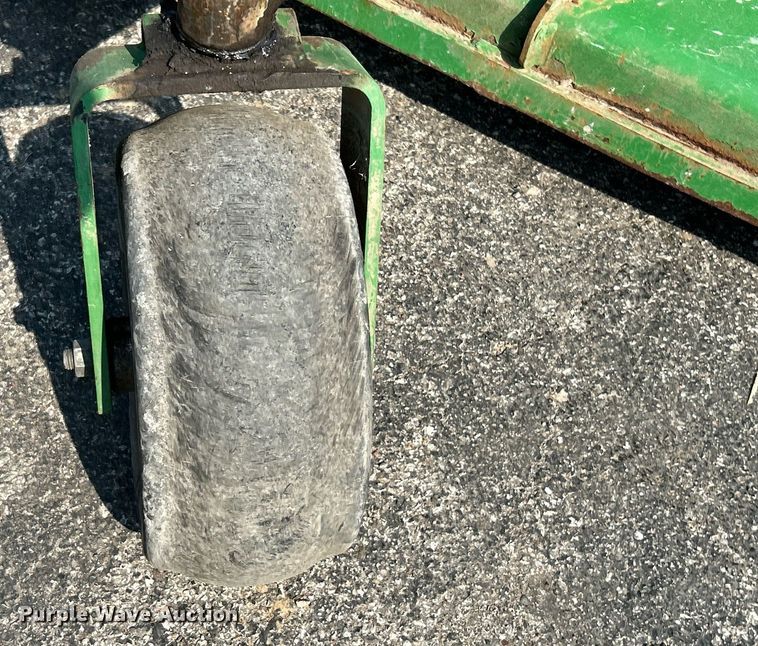 image for item EK4124 2011 John Deere 997 ZTR lawn mower