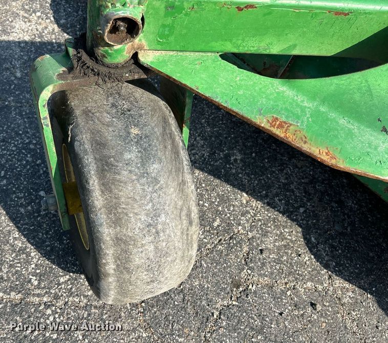 image for item EK4124 2011 John Deere 997 ZTR lawn mower