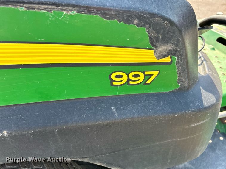 image for item EK4124 2011 John Deere 997 ZTR lawn mower