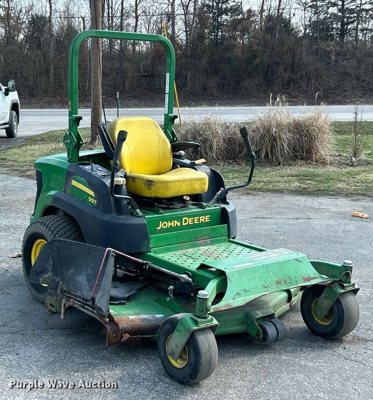 image for item EK4125 2013 John Deere 997 ZTR lawn mower