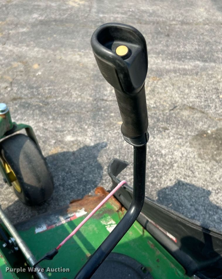 image for item EK4125 2013 John Deere 997 ZTR lawn mower