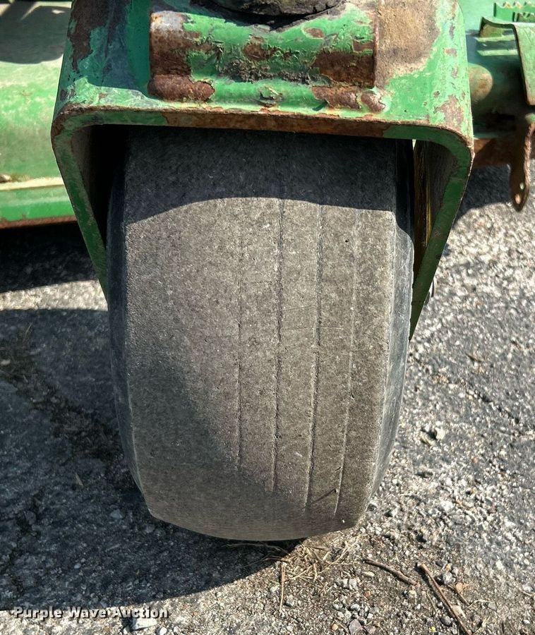 image for item EK4125 2013 John Deere 997 ZTR lawn mower