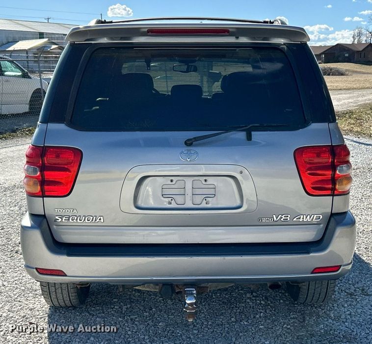 image for item EK4138 2003 Toyota Sequoia Limited SUV