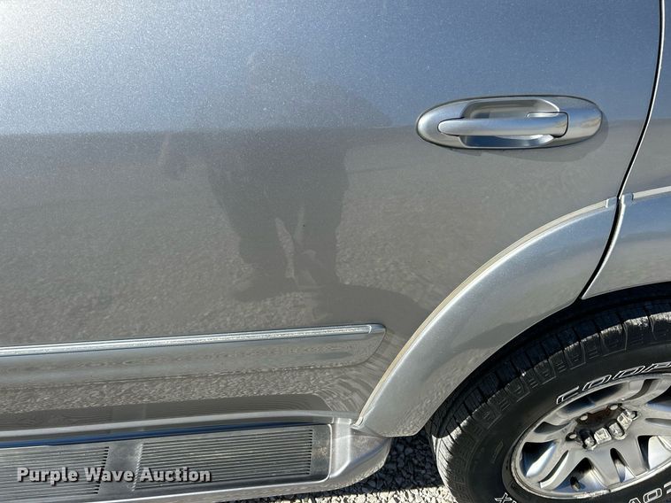 image for item EK4138 2003 Toyota Sequoia Limited SUV