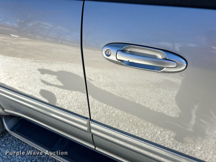 image for item EK4138 2003 Toyota Sequoia Limited SUV