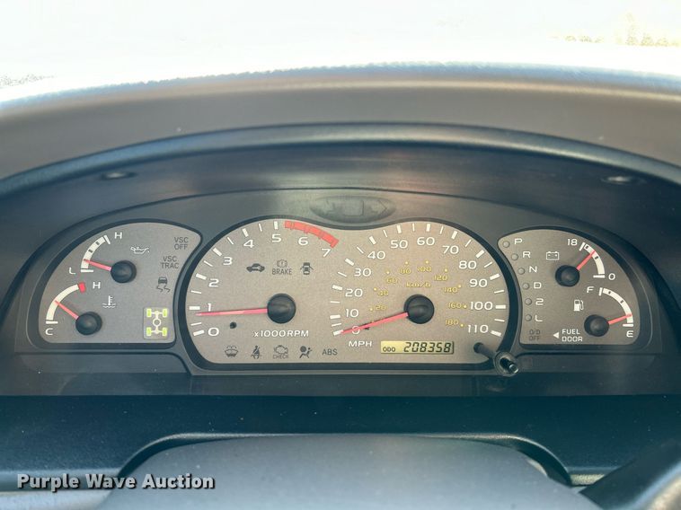 image for item EK4138 2003 Toyota Sequoia Limited SUV