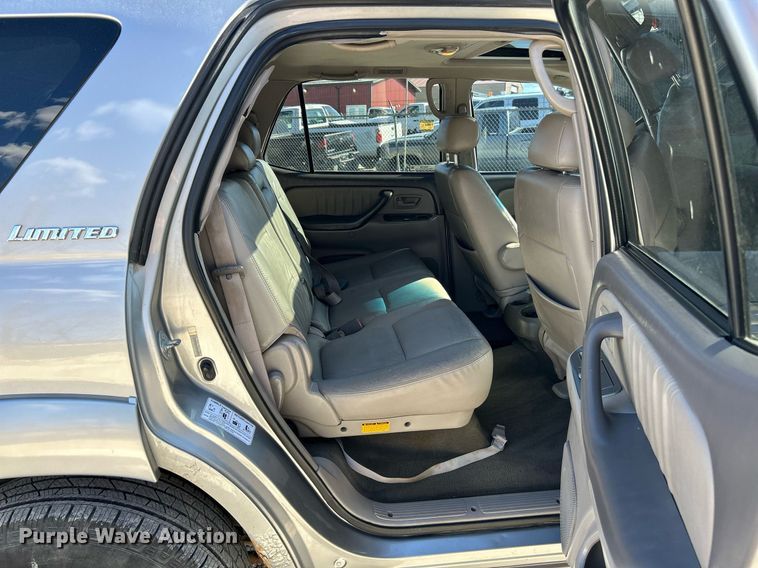image for item EK4138 2003 Toyota Sequoia Limited SUV