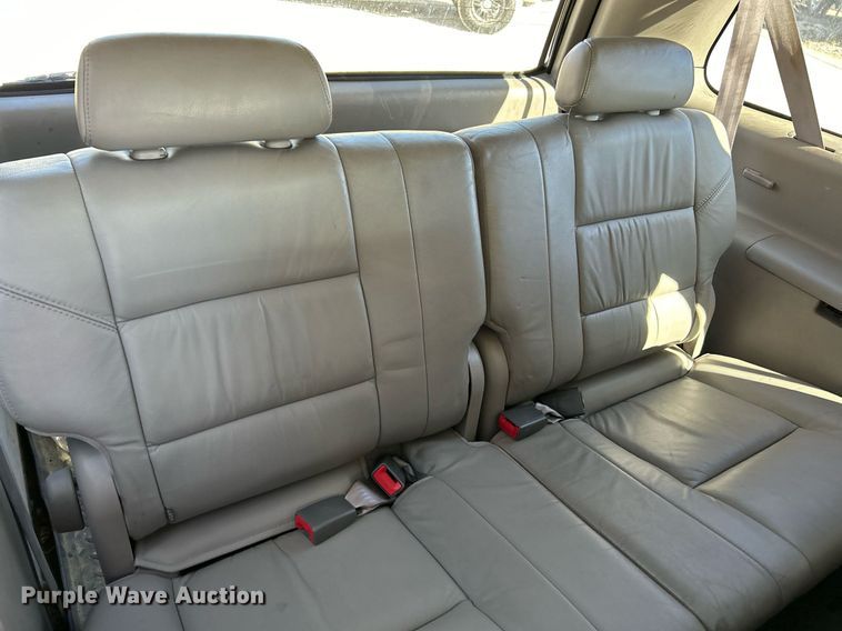image for item EK4138 2003 Toyota Sequoia Limited SUV