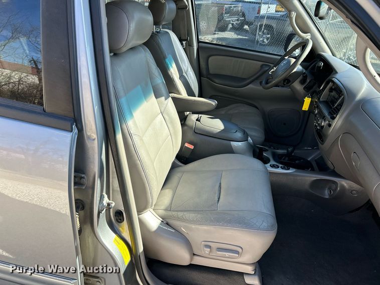 image for item EK4138 2003 Toyota Sequoia Limited SUV